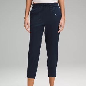 NWT Lululemon Ready To Rulu Jogger Crop